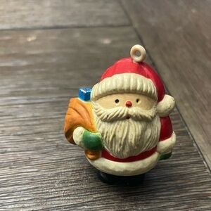 Vintage Christmas wooden Santa w/ sack tree ornament